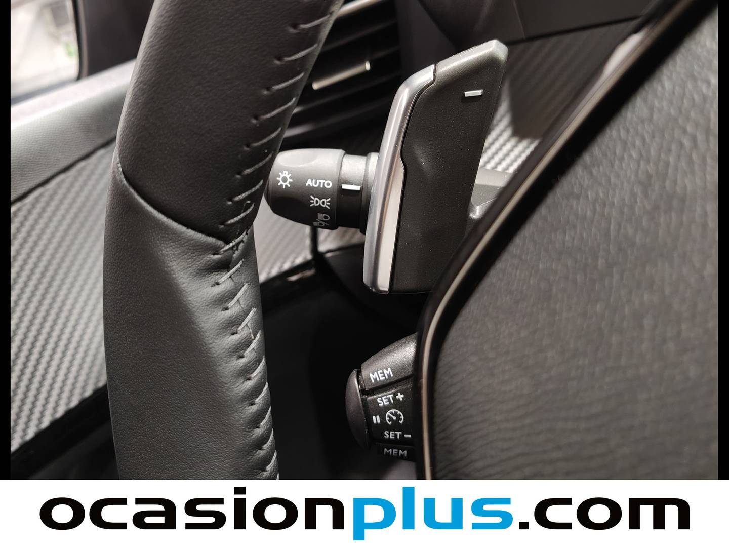 Extras del Peugeot 208 Peugeot 208 Style Hybrid 110 eDCS6 (110 CV)