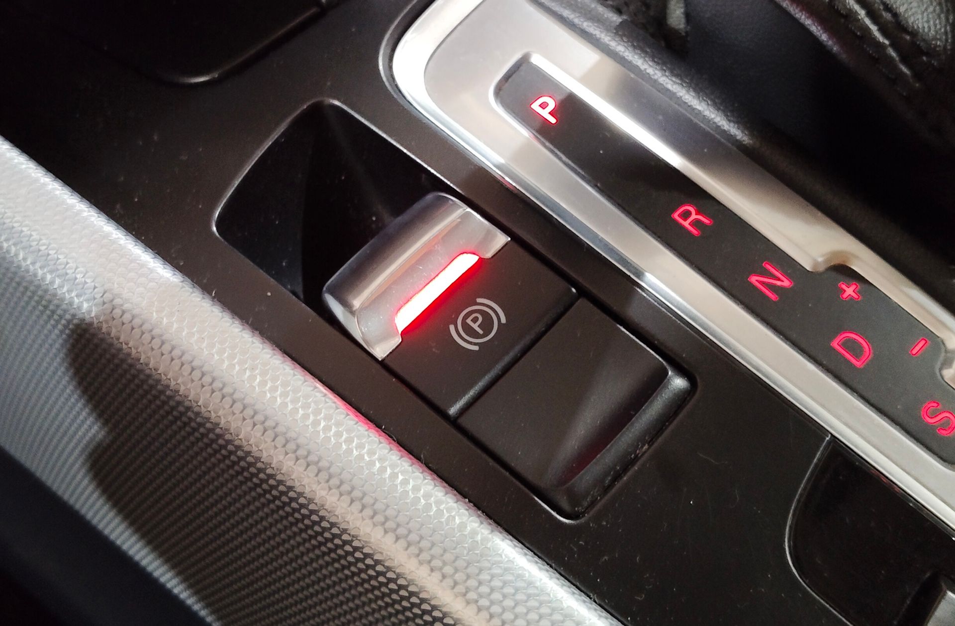 Audi Q5 2.0 TDI quattro S tronic - foto 33