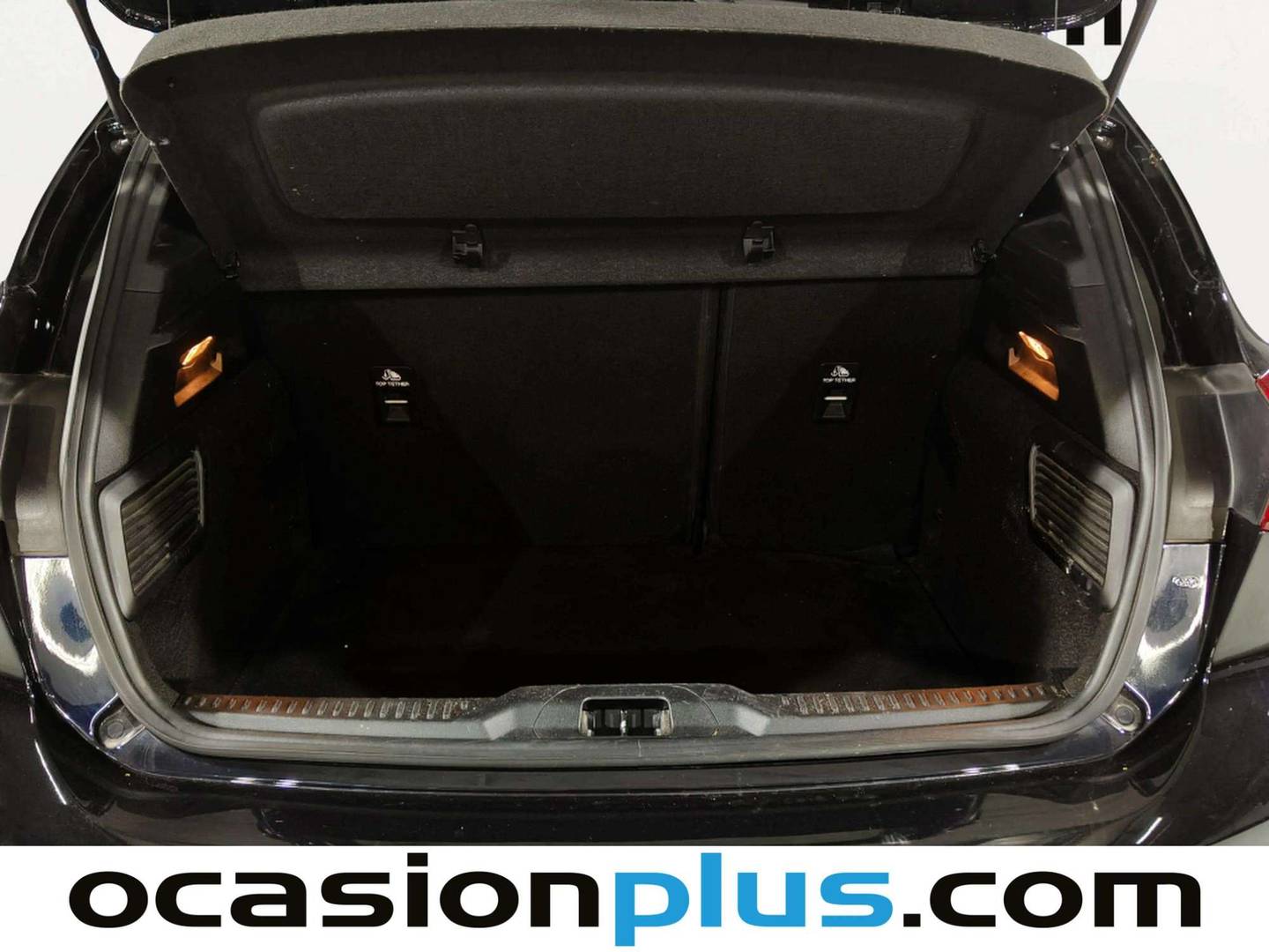 Fotos maletero Ford Focus Ford Focus 1.0 Ecoboost S&S ST-Line Auto (125 CV)