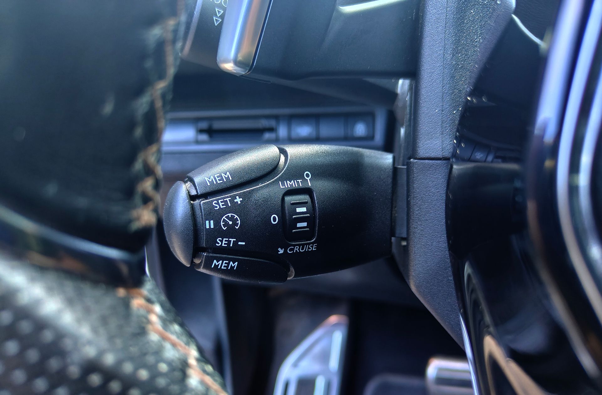 Peugeot 3008 2.0 BlueHDi GT - foto 28