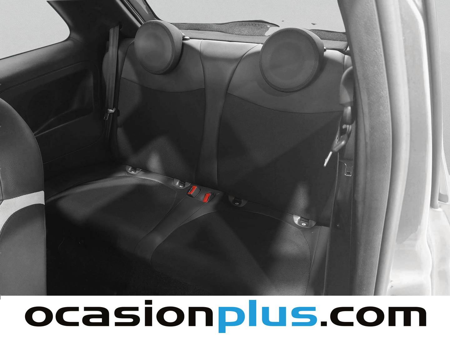 Foto asientos traseros Fiat 500 Fiat 500 1.2 8v S (69 CV)
