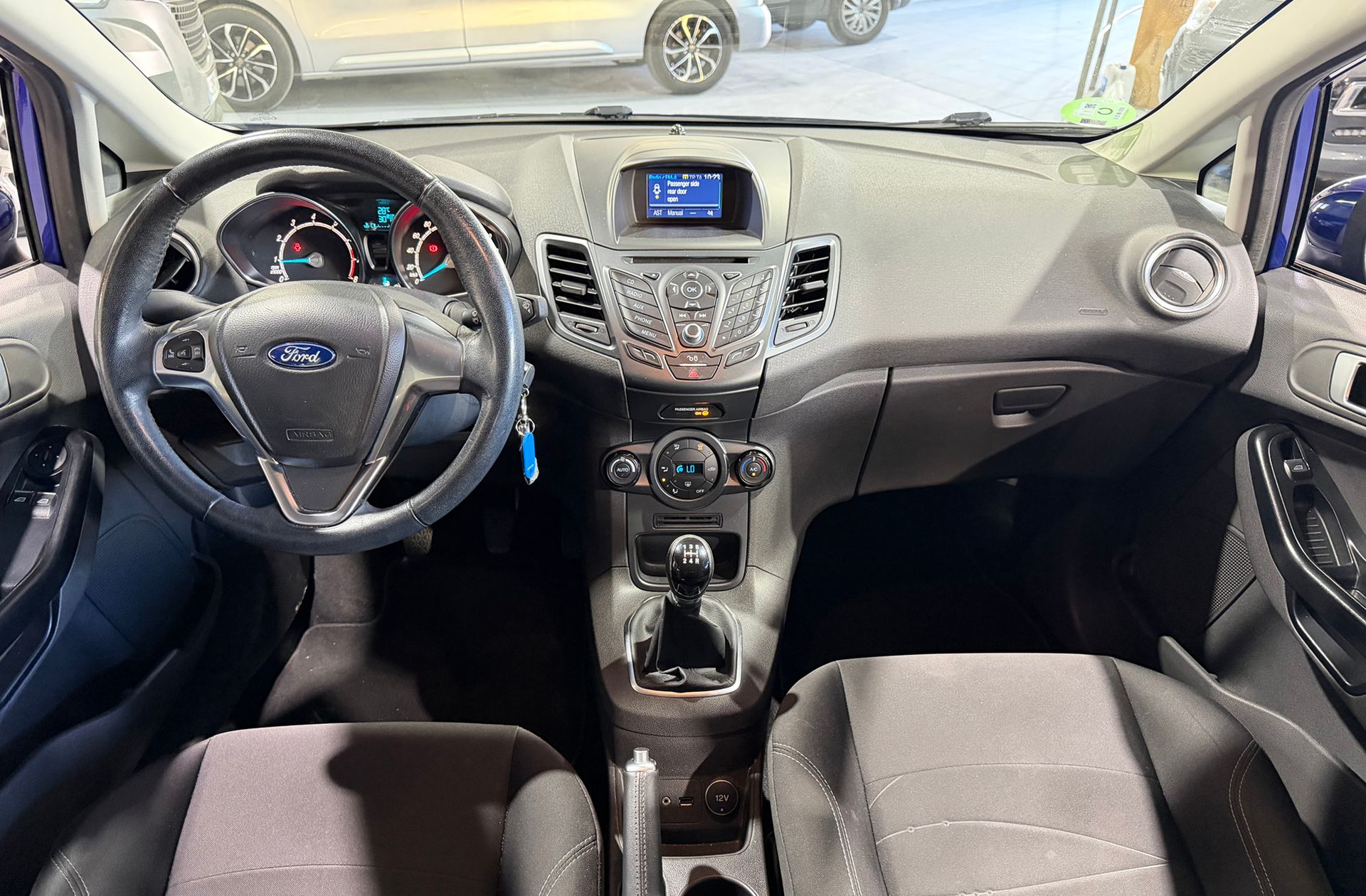 Ford Fiesta 1.0 EcoBoost Trend - foto 6