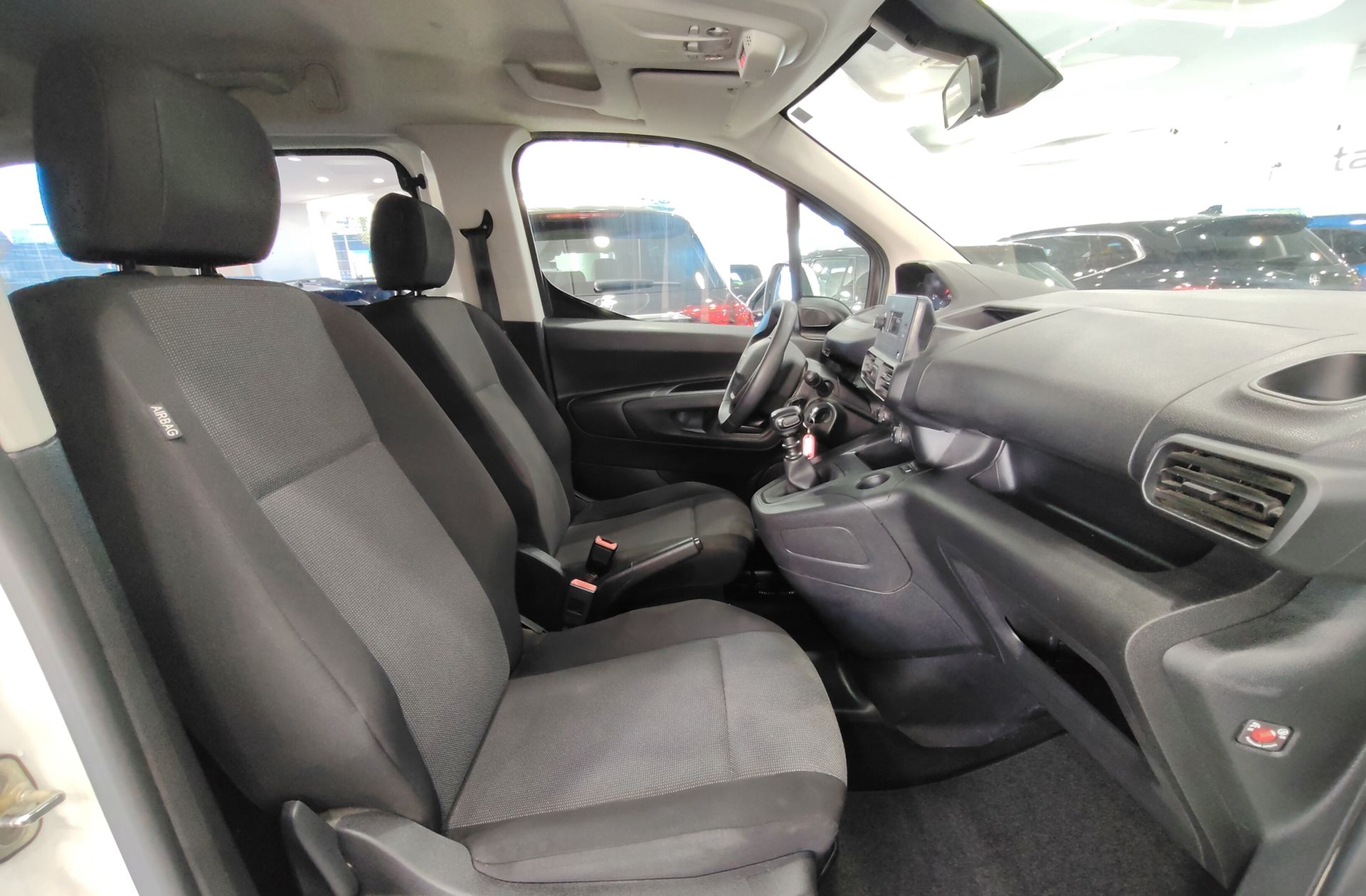 Peugeot Rifter BlueHDi 100 Active Standard - foto 13