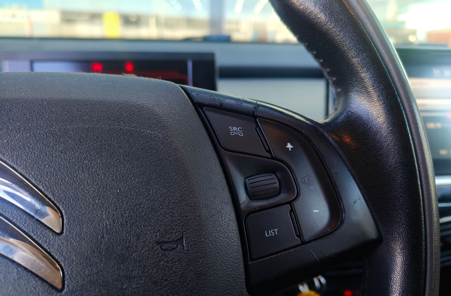 Citroën C4 Cactus PureTech 82 Feel Edition - foto 23