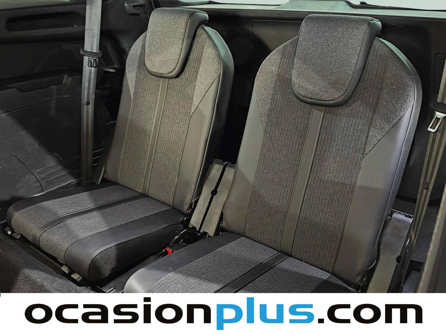 Extras y acabados del Peugeot 5008 Peugeot 5008 PureTech 180 GT Line EAT8 (180 CV) 7 Plazas