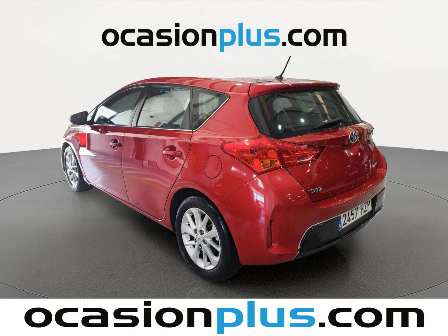 Foto trasera Toyota Auris Toyota Auris 120D Active (124 CV) izquierda