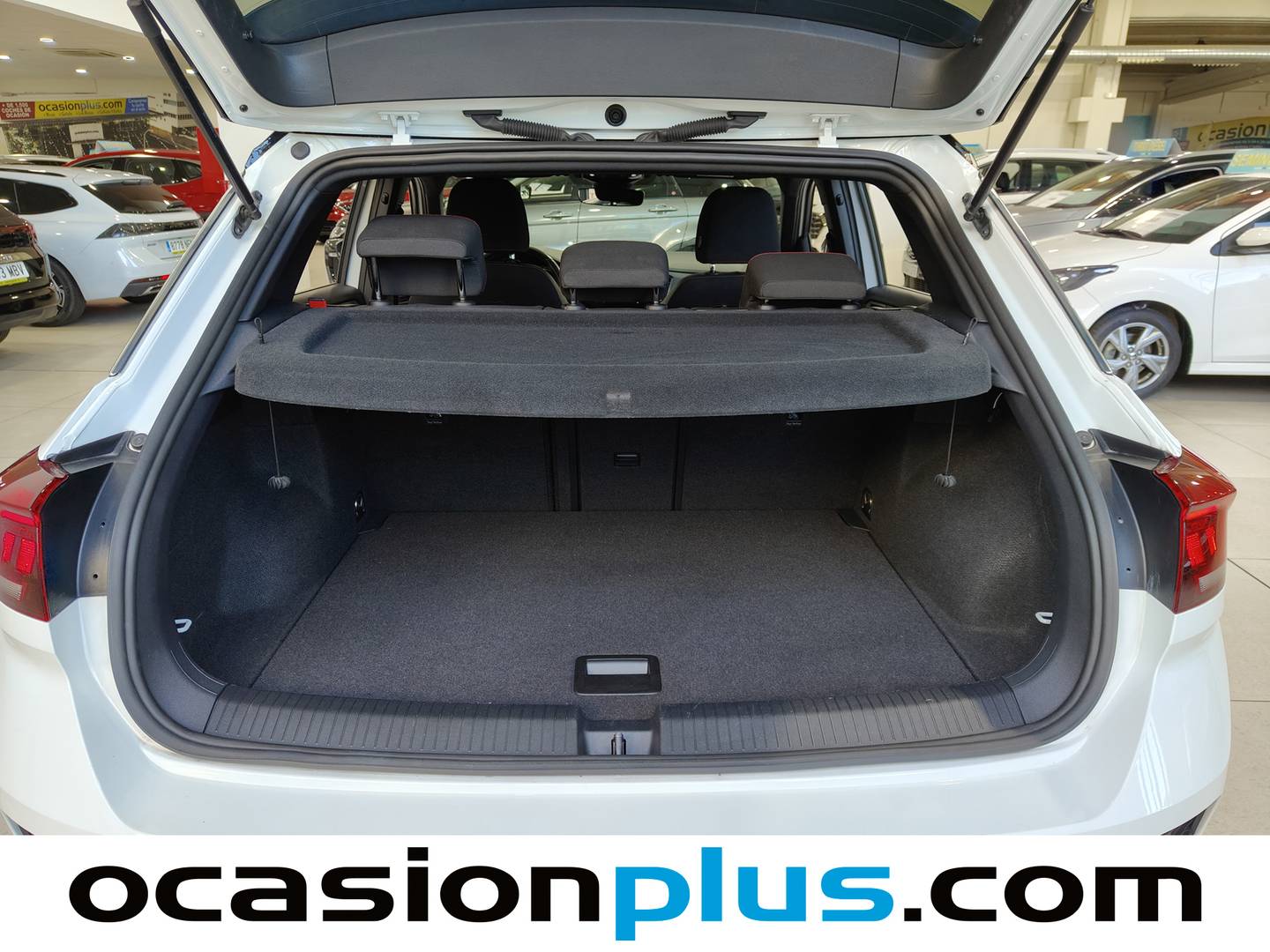Fotos maletero Volkswagen T-Roc Volkswagen T-Roc Sport 1.5 TSI (150 CV) DSG