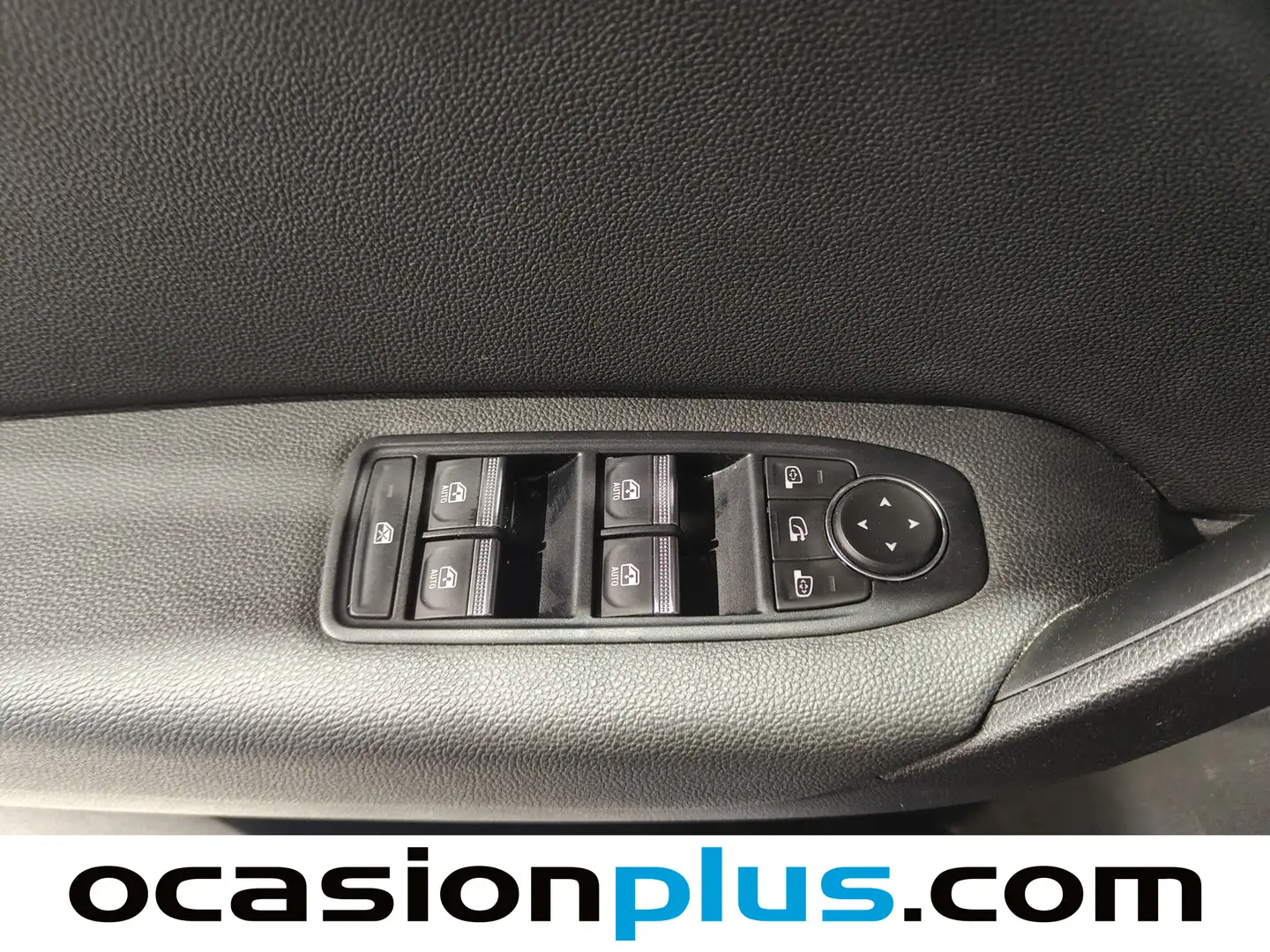 Foto Renault Captur Renault Captur Techno Fast Track TCe (140CV) GPF