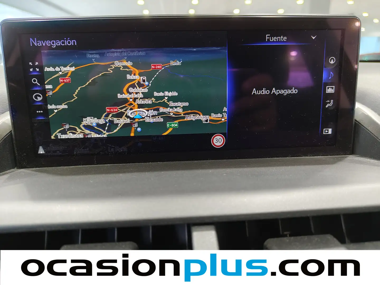 Foto Lexus NX Lexus NX Business Navigation 2WD  (197 CV)