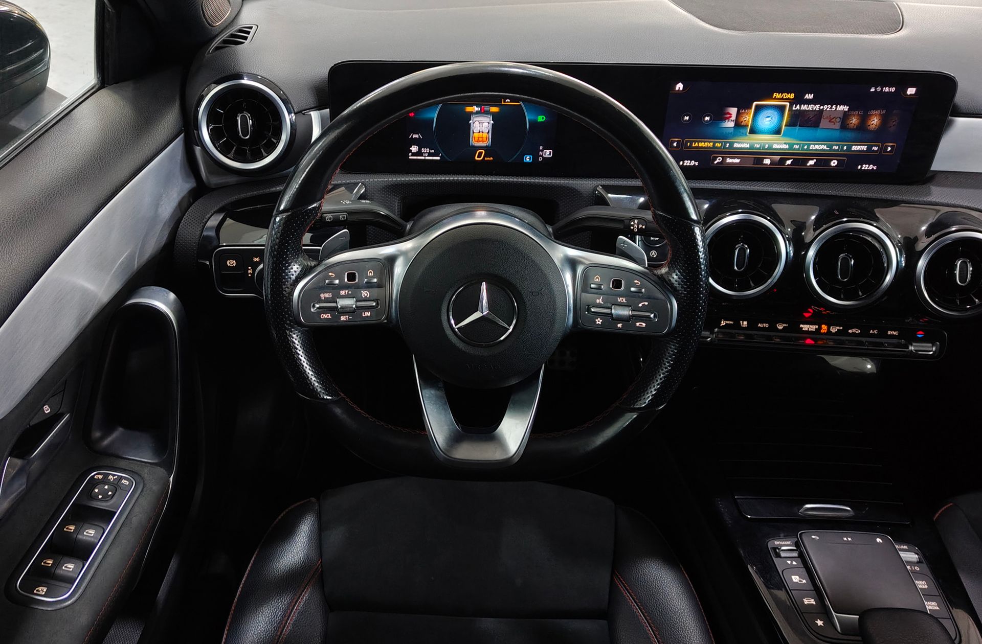 Mercedes-Benz Clase A 200 Pack AMG - foto 21