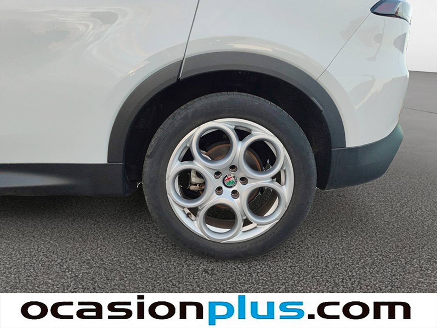 Foto Alfa Romeo Tonale Alfa Romeo Tonale 1.6 DS Super FWD Auto (130 CV)