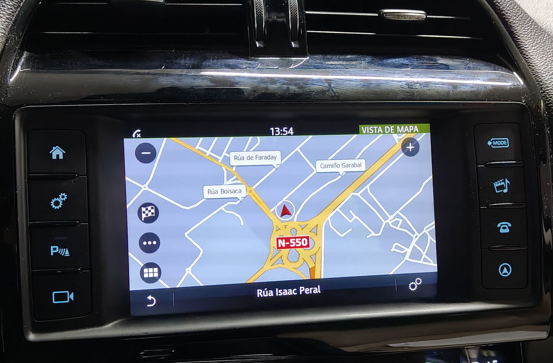 Jaguar XE 2.0 Diesel Pure RWD - foto 8