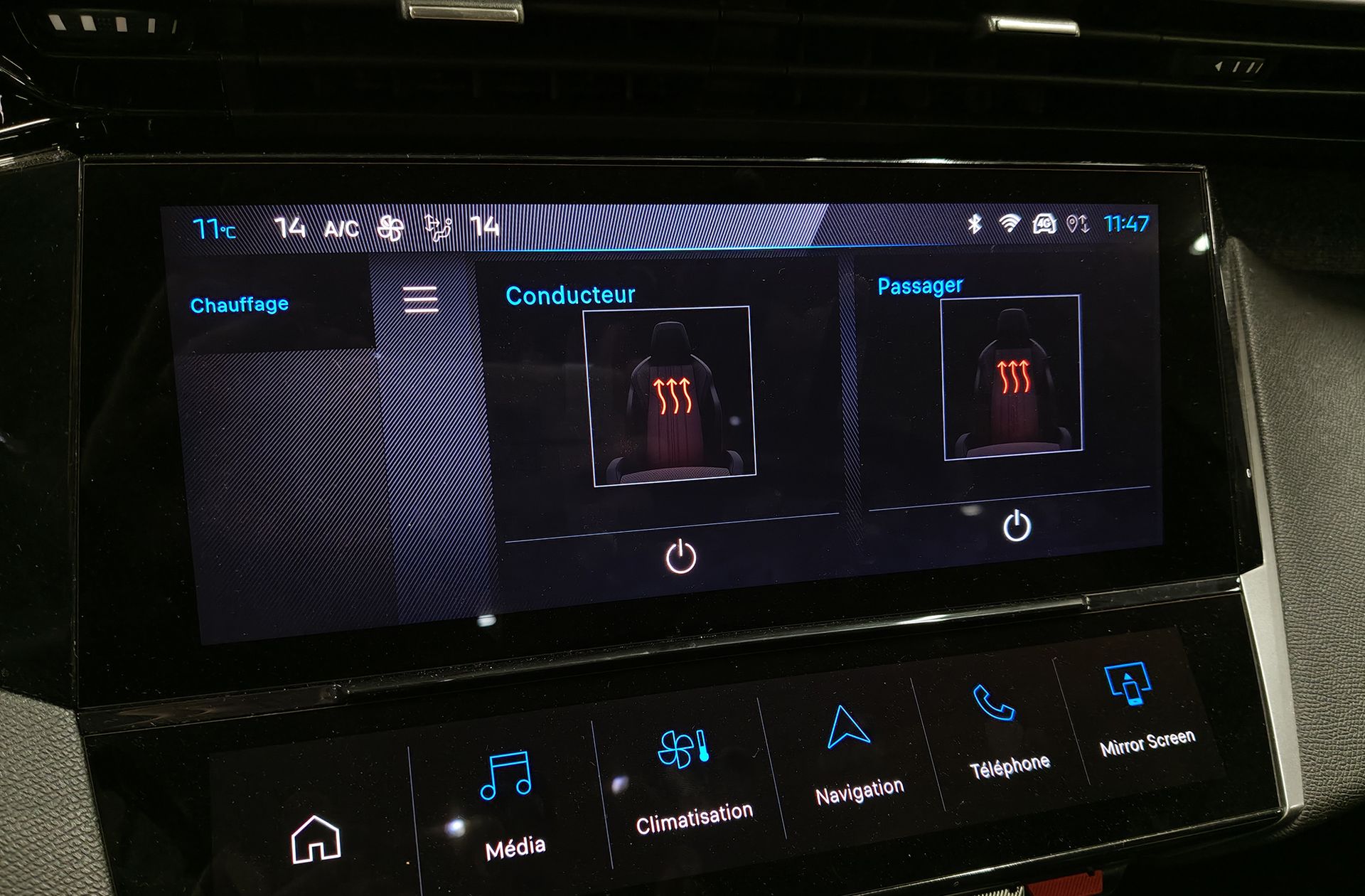 Peugeot 408 Allure PHEV 180 e-EAT8 - foto 8
