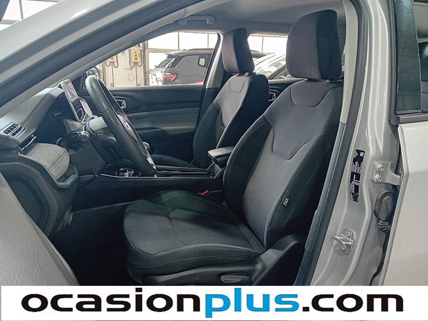 Foto Jeep Compass Jeep Compass 1.3 Gse T4 Longitude FWD MT (130 CV)