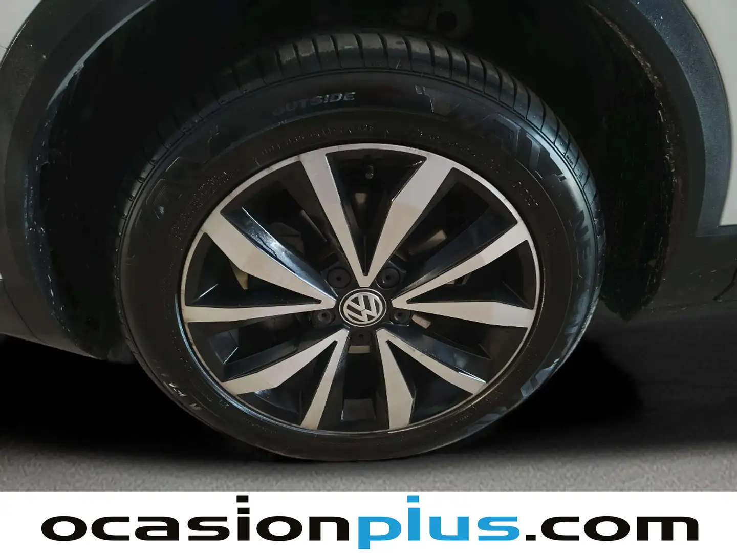 Foto Volkswagen T-Roc Volkswagen T-Roc Advance Style 1.6 TDI (115 CV)