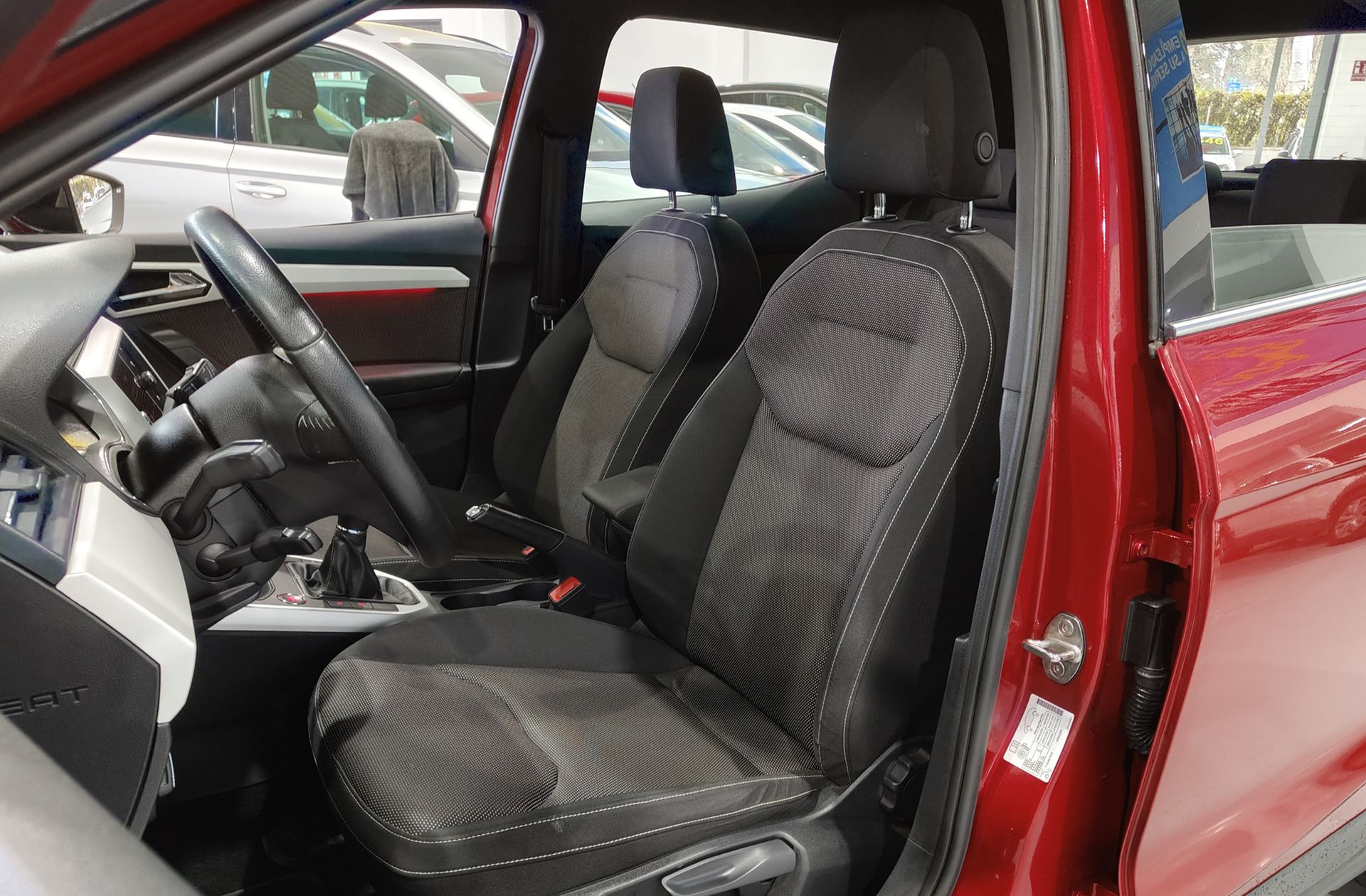 SEAT Arona 1.0 TSI Ecomotive Xcellence - foto 10