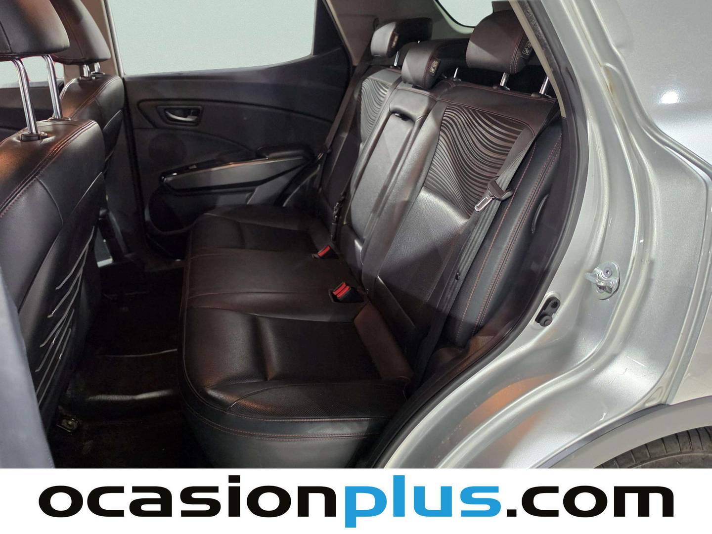 Foto asientos traseros SsangYong XLV SsangYong XLV D16T Premium (115 CV)