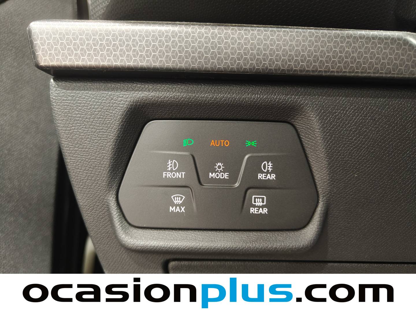 Foto Seat León SEAT León ST 1.5 TSI Style 25 Aniversario  (115 CV)