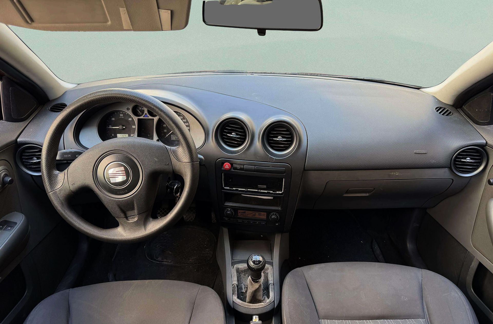 SEAT Ibiza 1.4 TDI Reference - foto 6