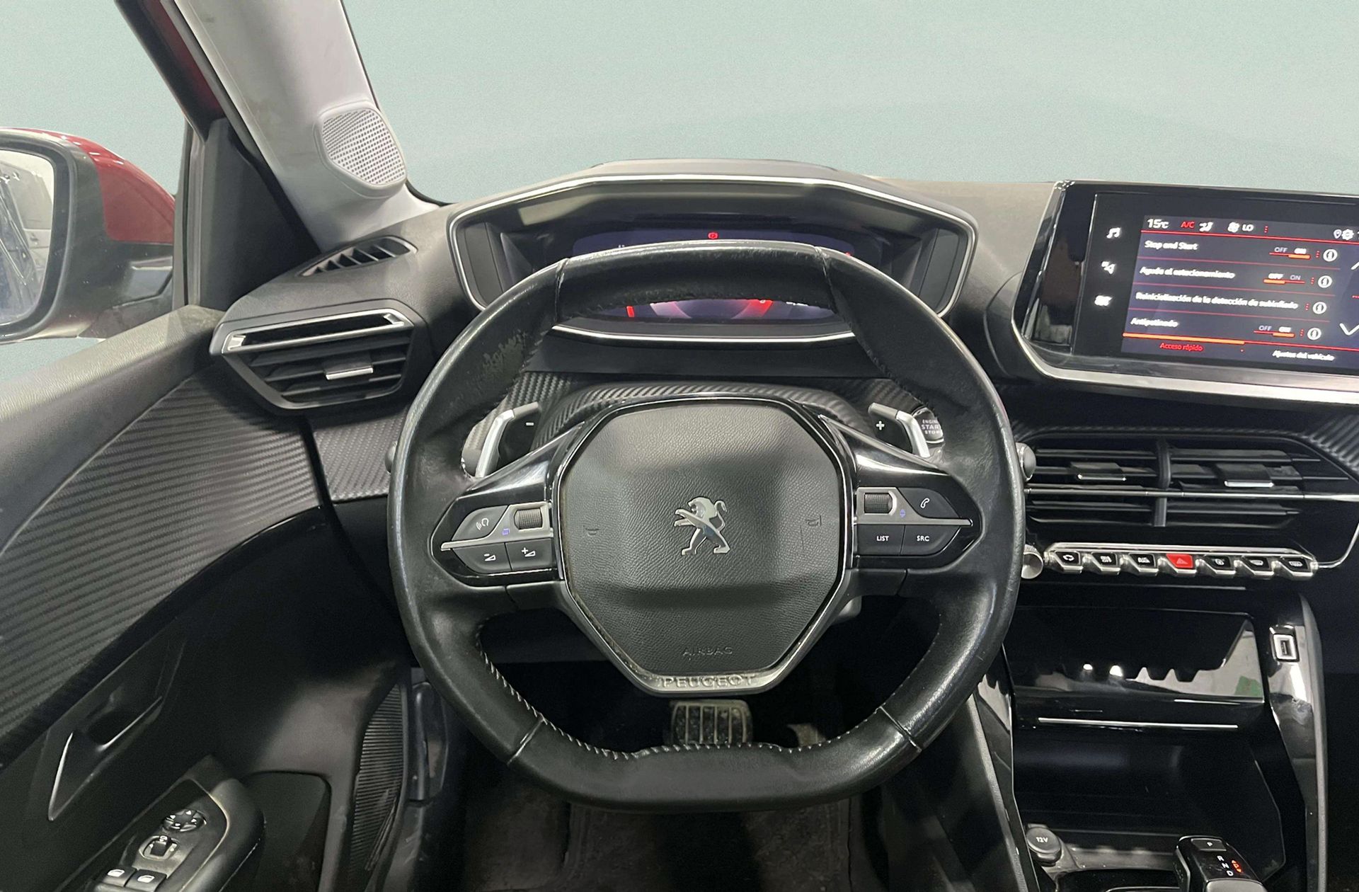 Peugeot 208 PureTech 100 Allure EAT8 - foto 19