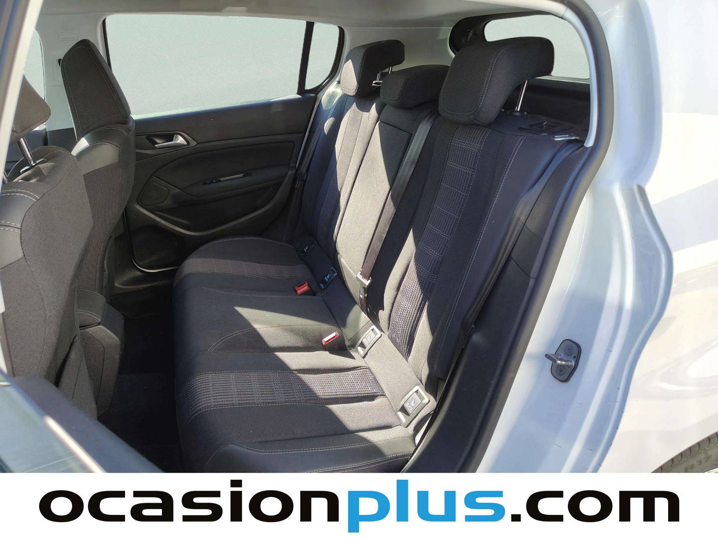 Foto asientos traseros Peugeot 308 Peugeot 308 PureTech 110 S&S Allure (110 CV)