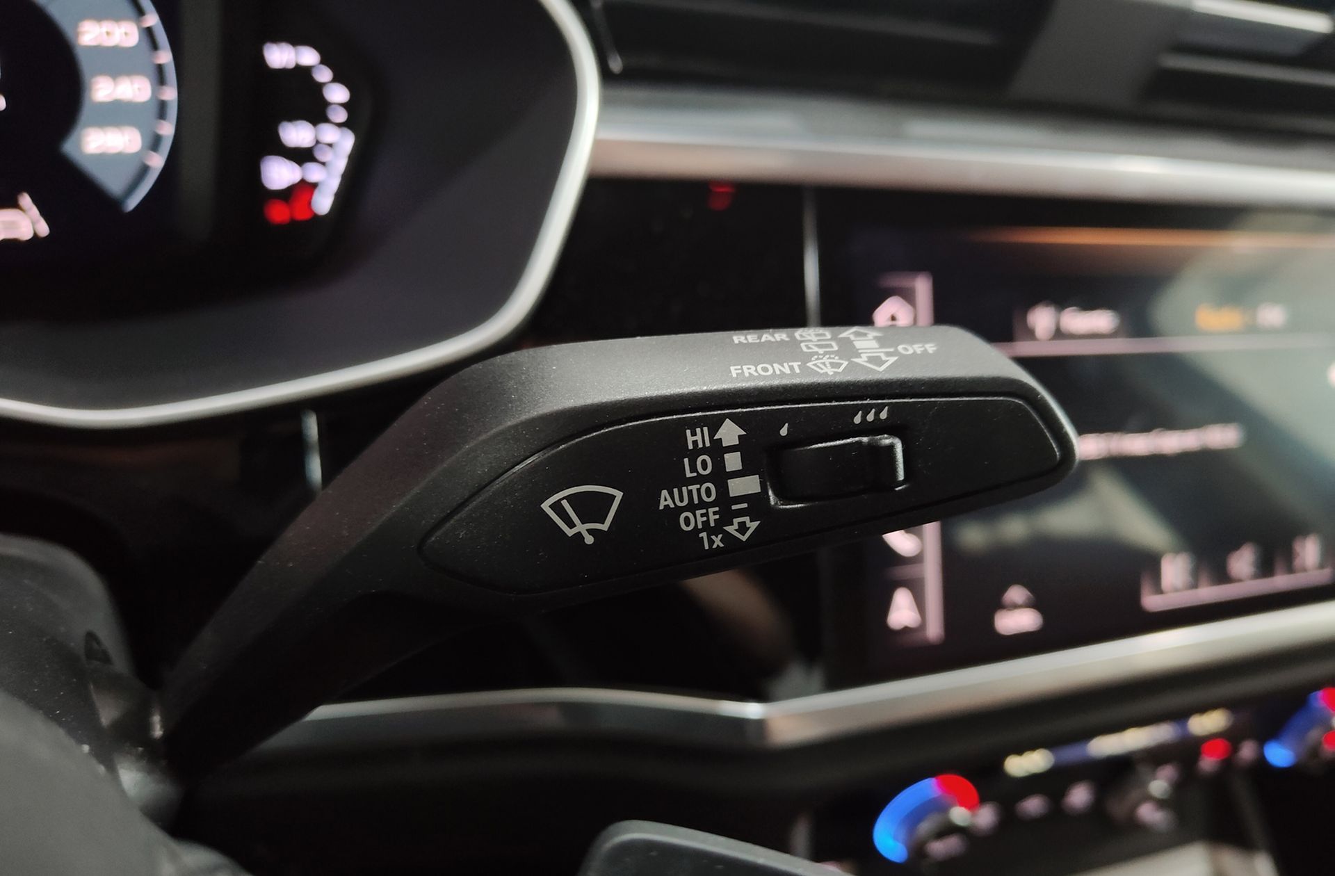 Audi Q3 Advanced 35 TFSI S tronic - foto 31