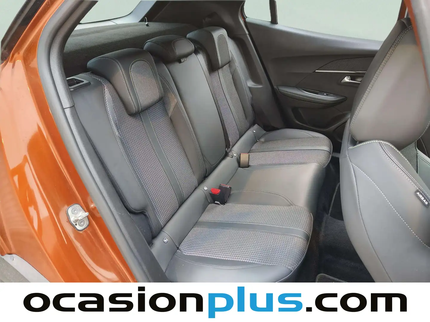 Foto Peugeot 2008 Peugeot 2008 PureTech 130 S&S GT (130 CV)