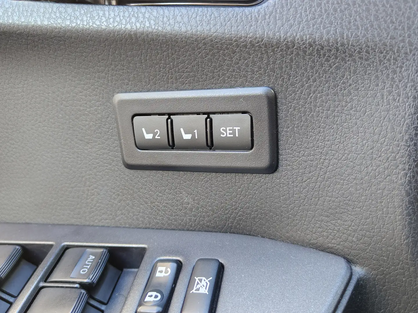 Foto Toyota Rav4 Toyota Rav4 2.5l hybrid Advance 2WD (197 CV)