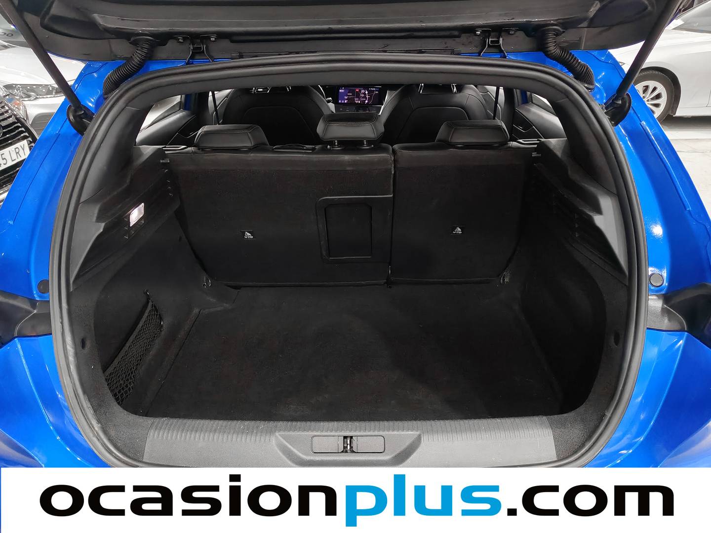 Fotos maletero Peugeot 308 Peugeot 308 BlueHDi 130 S&S GT EAT8 (130 CV)