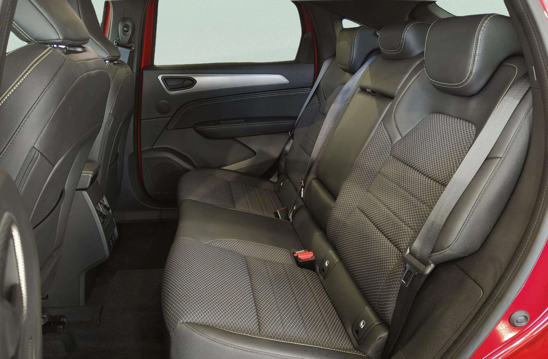 Renault Arkana Techno E-Tech full hybrid - foto 10