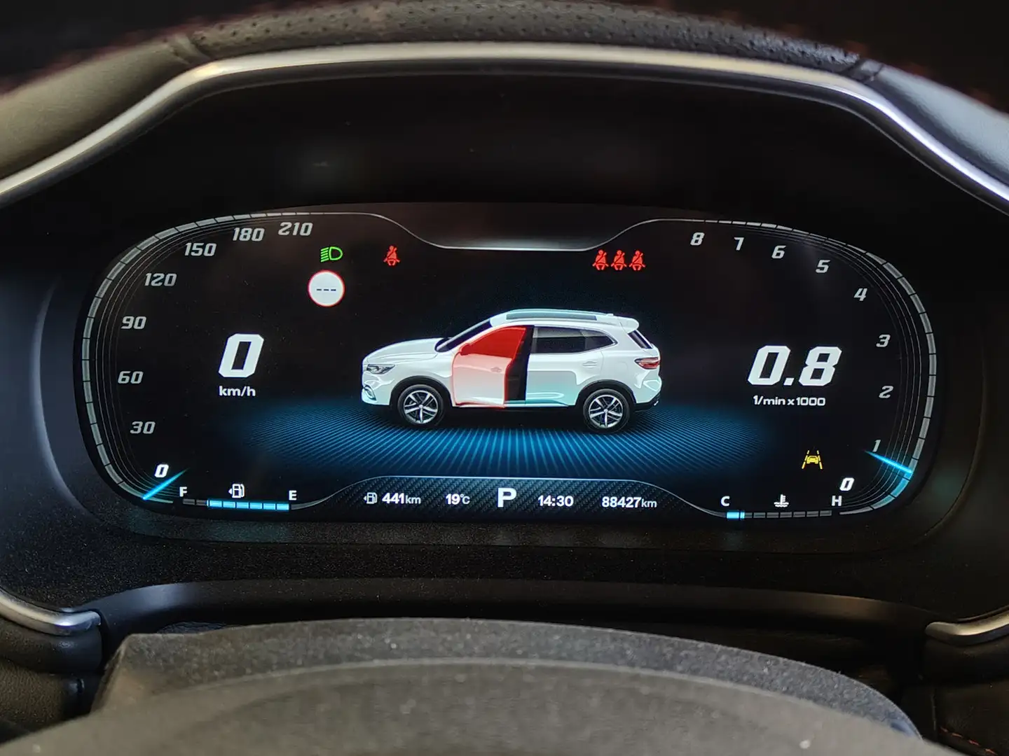 Foto MG HS MG HS 1.5 Turbo GDI Luxury DCT (162 CV)