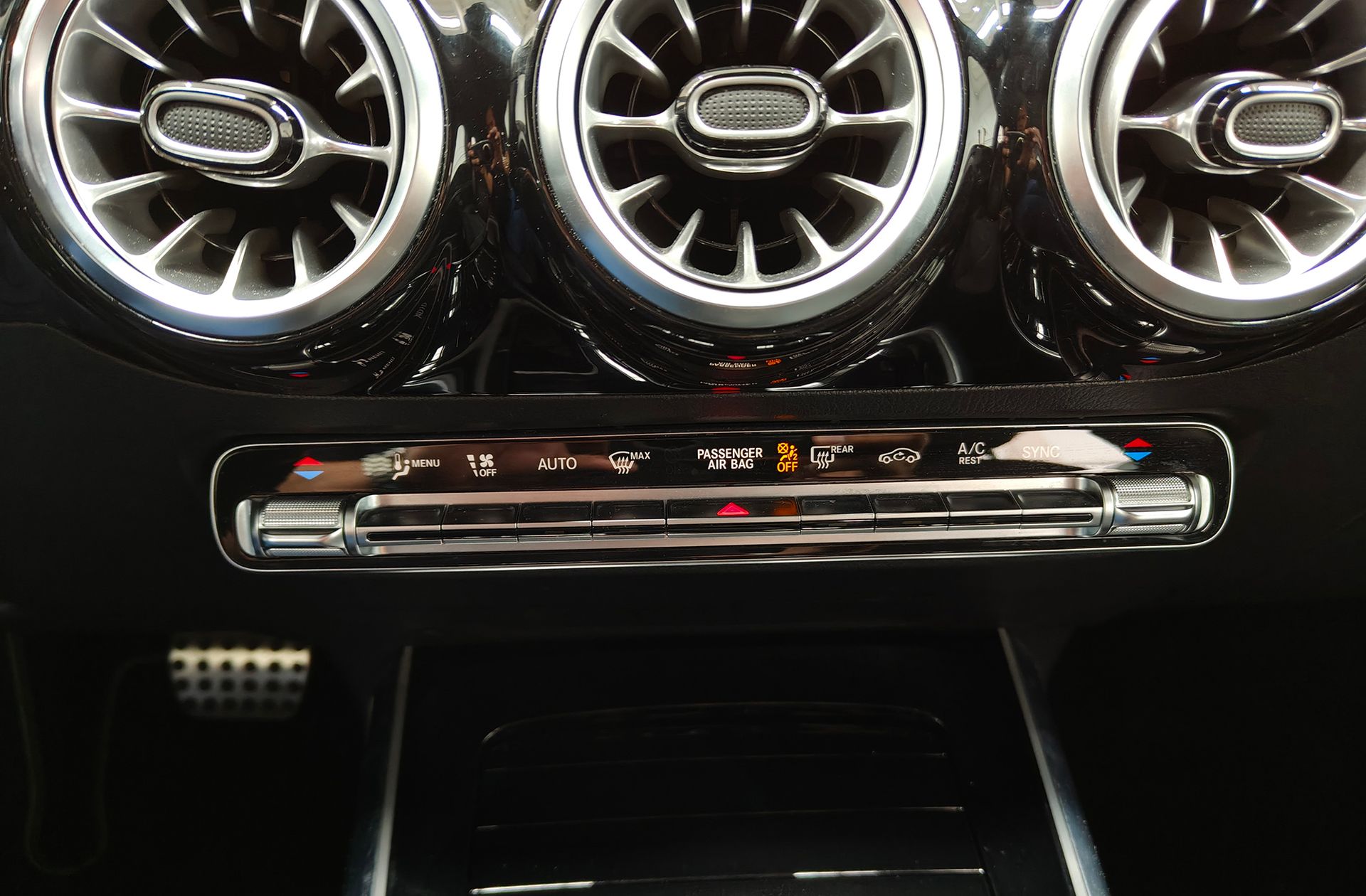 Mercedes-Benz Clase B 200 d Pack AMG - foto 35