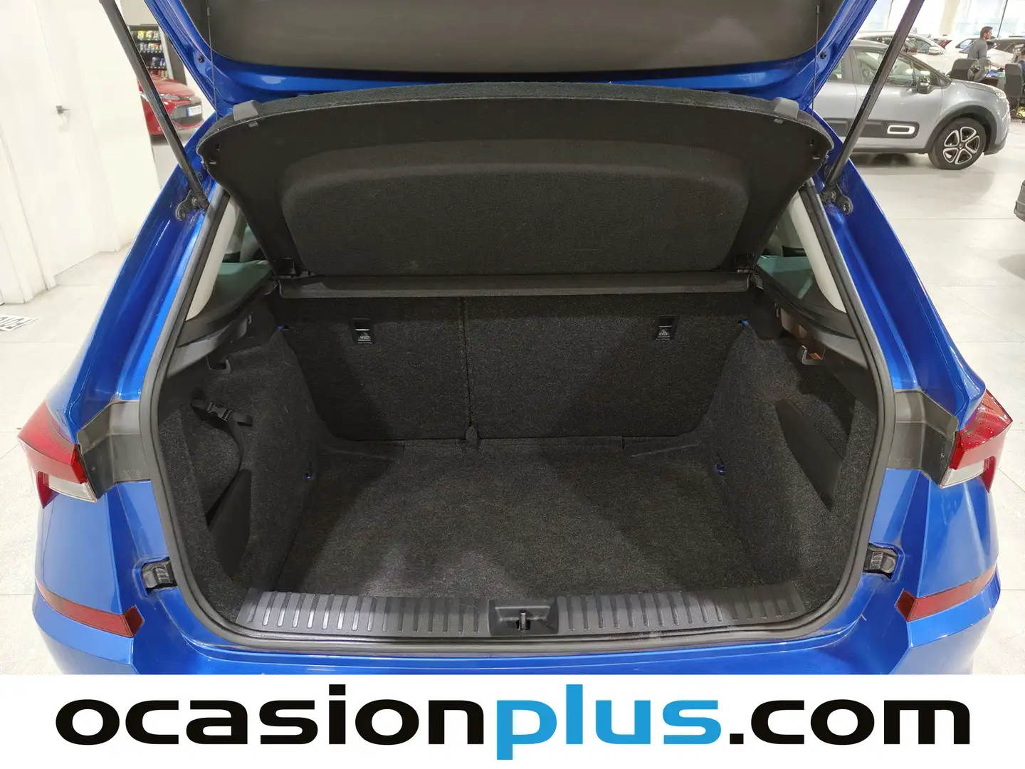 Foto Skoda Kamiq Skoda Kamiq 1.0 TSI Emotion (110 CV)