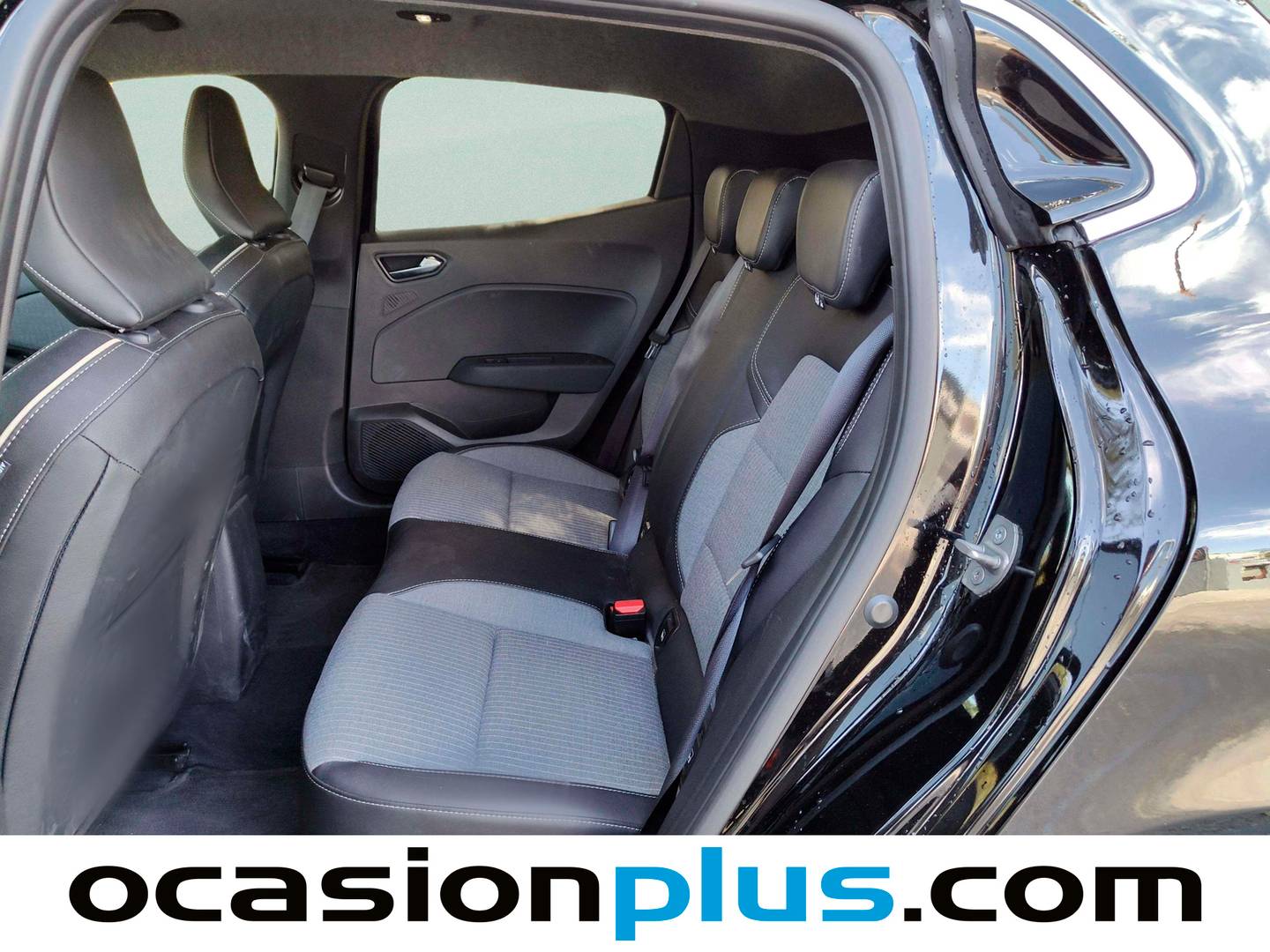 Foto asientos traseros Renault Clio Renault Clio Techno TCe (100 CV) GLP