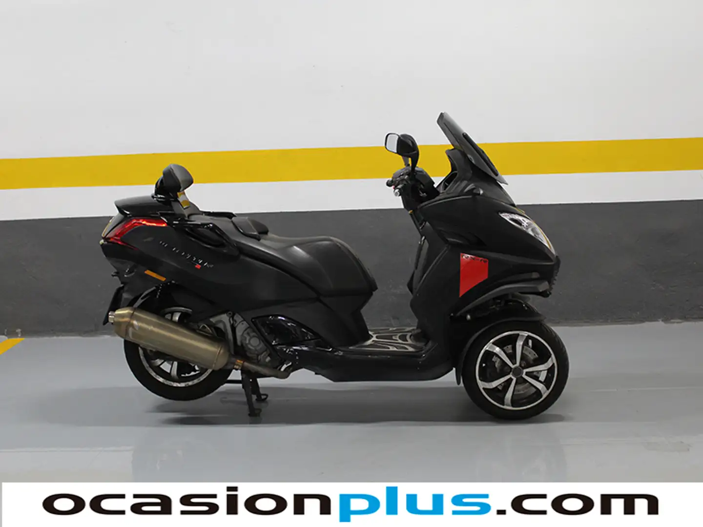 Foto Peugeot Metropolis 400 Peugeot Metropolis 400 Metropolis 400 (35 CV)