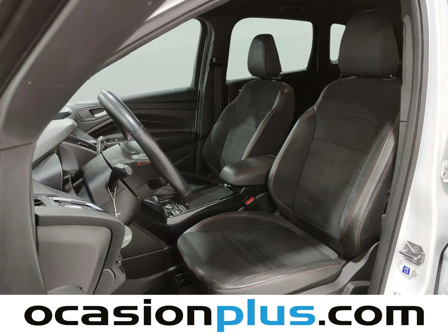 Foto Ford Kuga Ford Kuga 1.5 EcoBoost ST-Line 4x2 (120 CV)