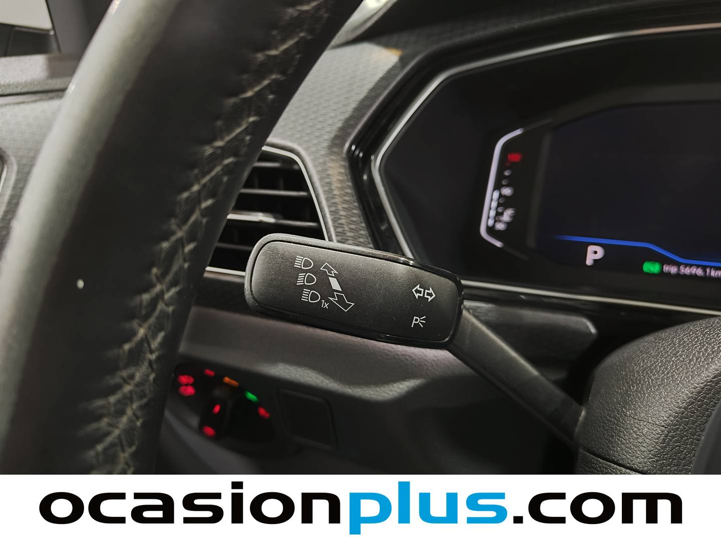 Volkswagen T-Cross Volkswagen T-Cross Sport 1.5 TSI (150 CV) DSG Pack R-Line seminuevo