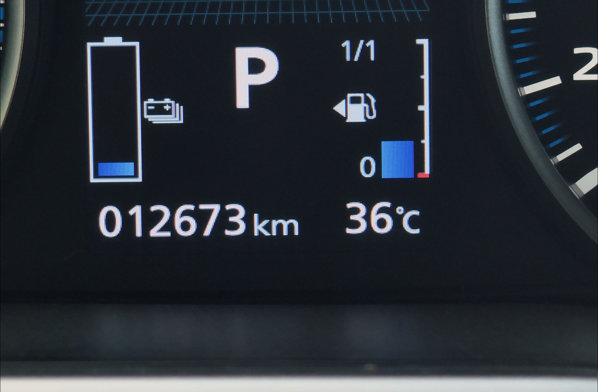 Mitsubishi Eclipse Cross 2.4 PHEV Kaiteki 4WD - foto 12