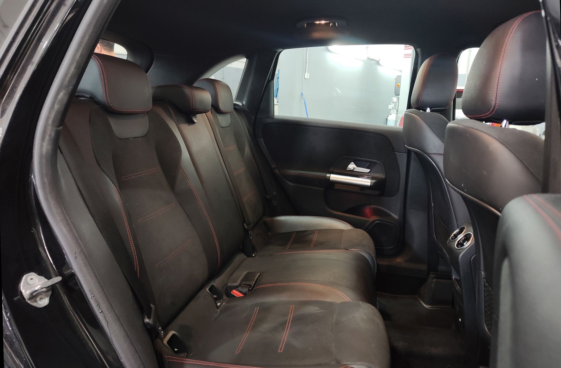 Mercedes-Benz Clase B 200 d Pack AMG - foto 20