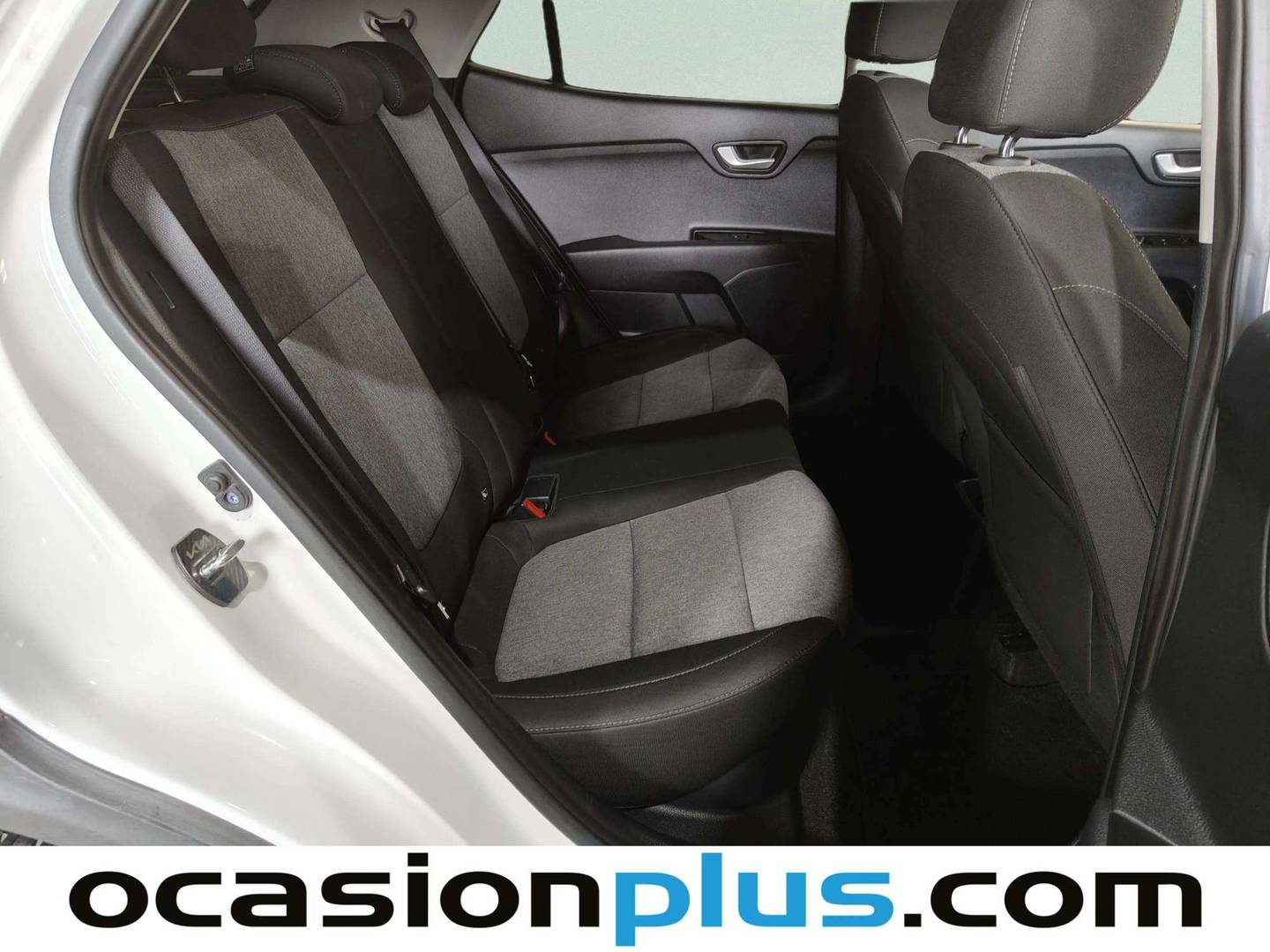 KIA Stonic Kia Stonic 1.0 T-GDi MHEV iMT Concept (100 CV) híbrido