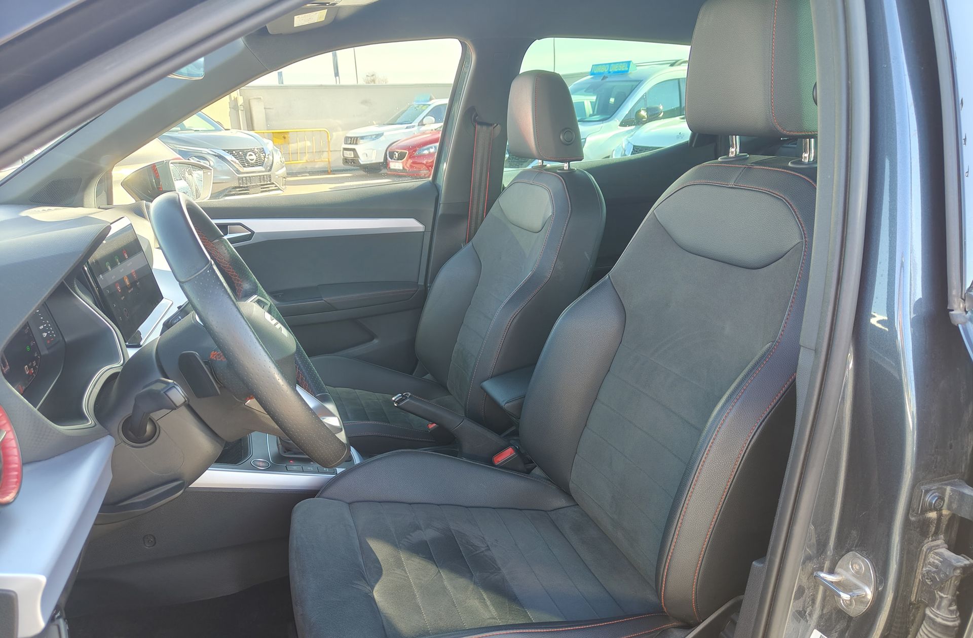 SEAT Arona 1.5 TSI FR XL DSG - foto 13