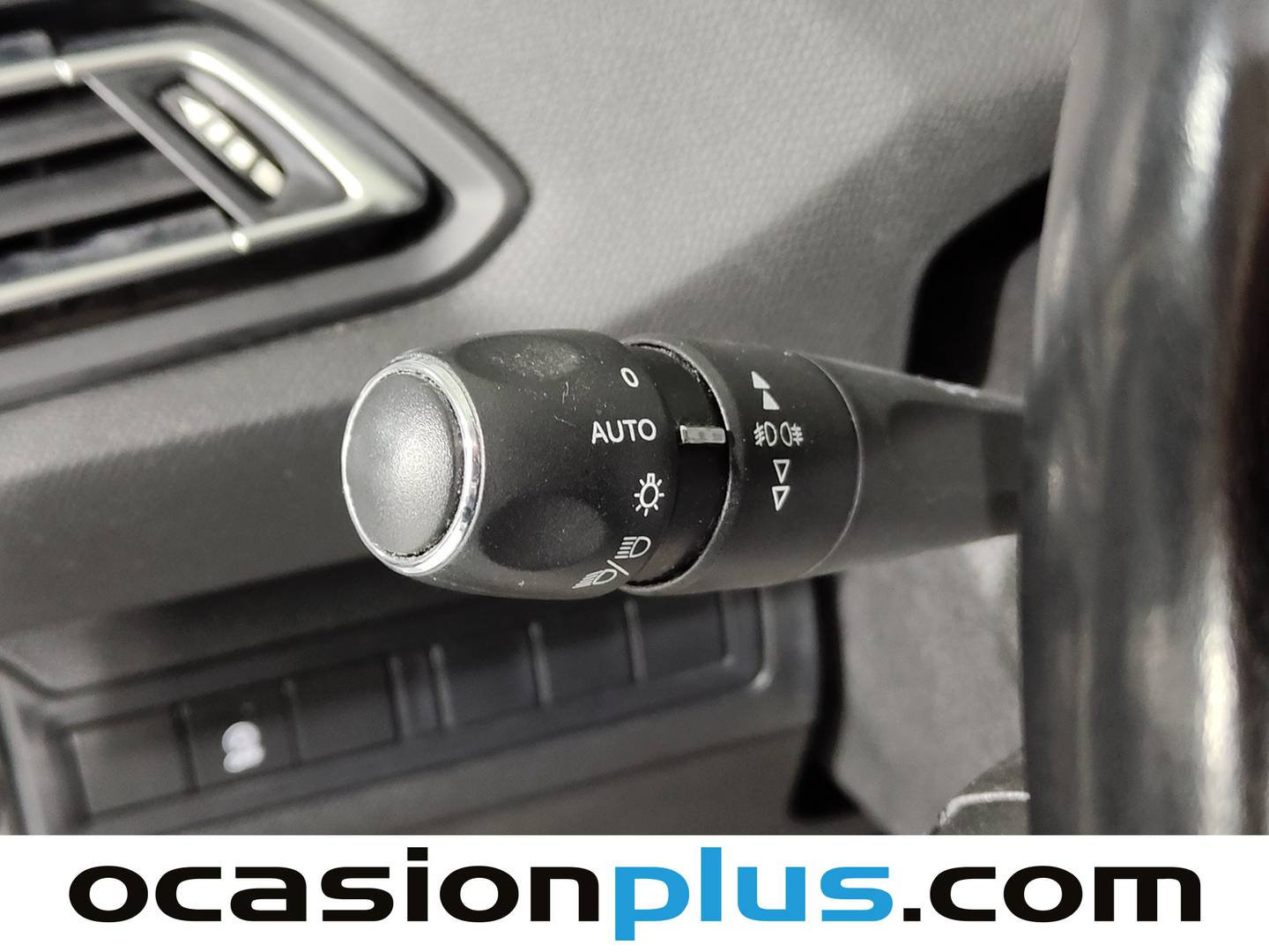 Foto Peugeot 308 Peugeot 308 PureTech 130 S&S Style (130 CV)