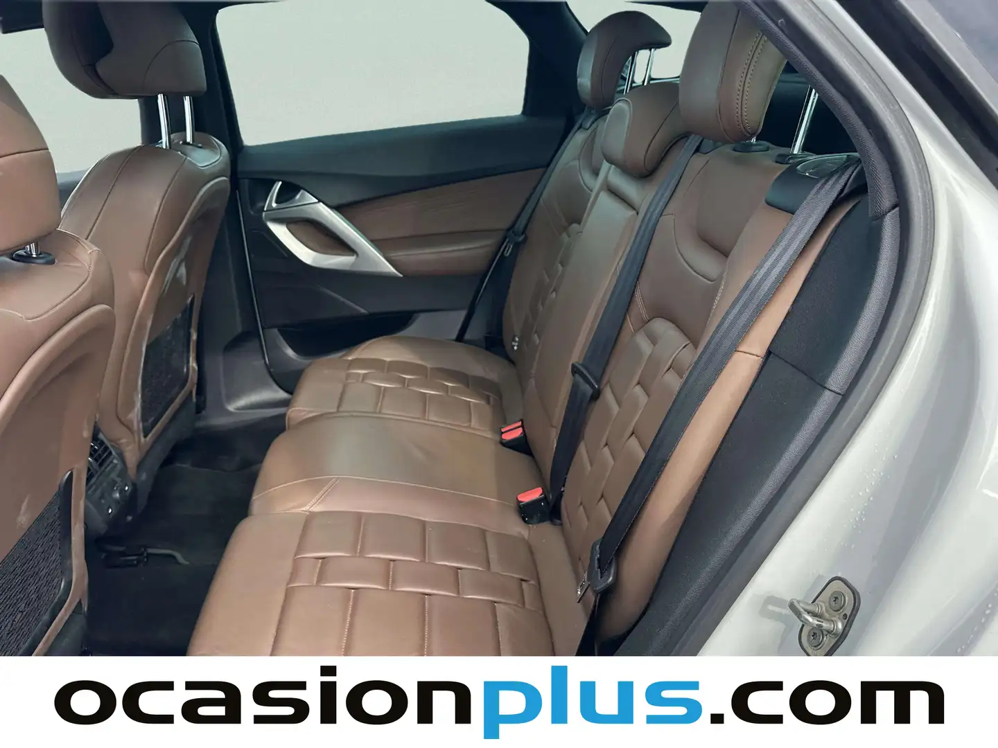 Foto DS DS 5 DS DS5 BlueHdi 180 Prestige EAT6 (181 CV)