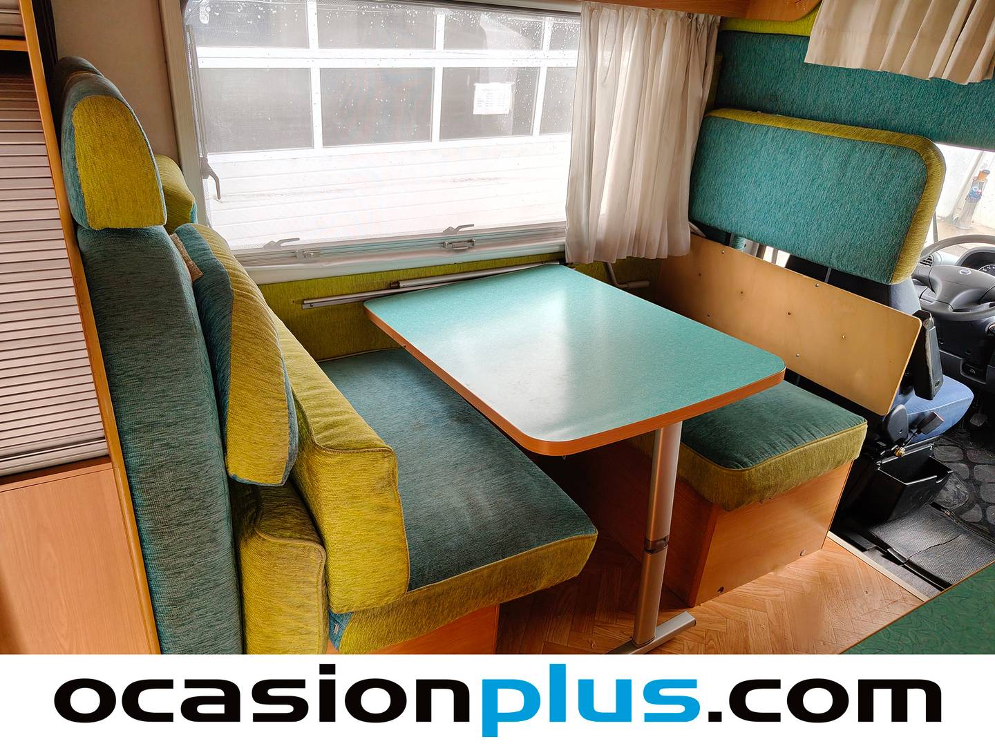 Extras del Joint E 33 Joint E 33 (84CV) 4 Plazas
