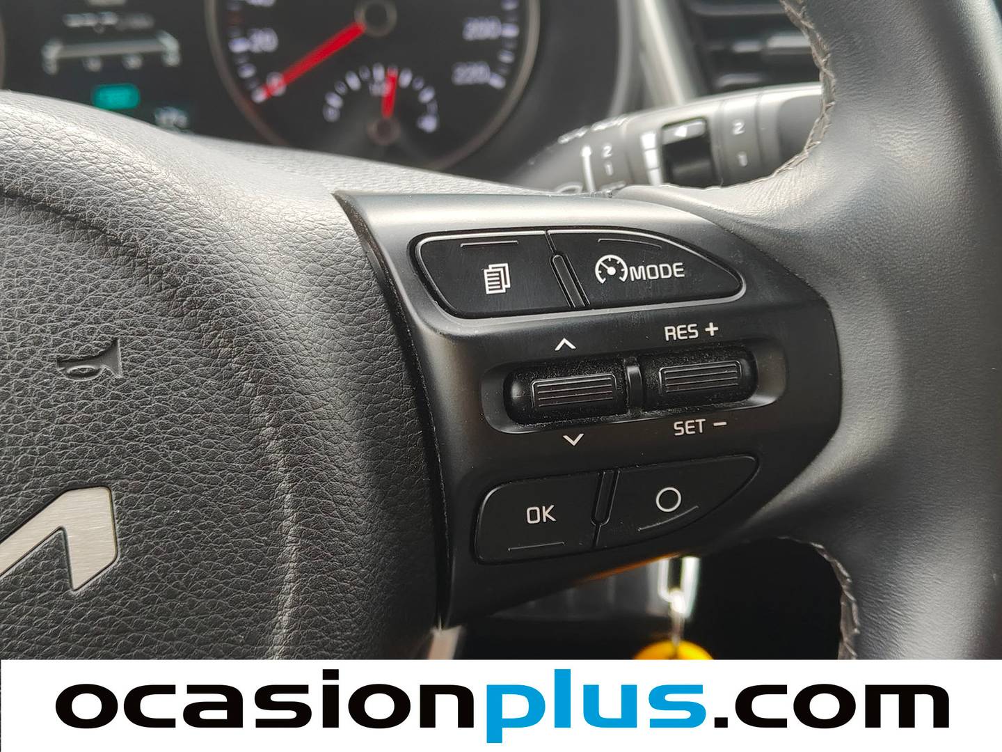 Paquetes del KIA Stonic KIA Stonic 1.0 T-GDi MHEV iMT Concept (100 CV)