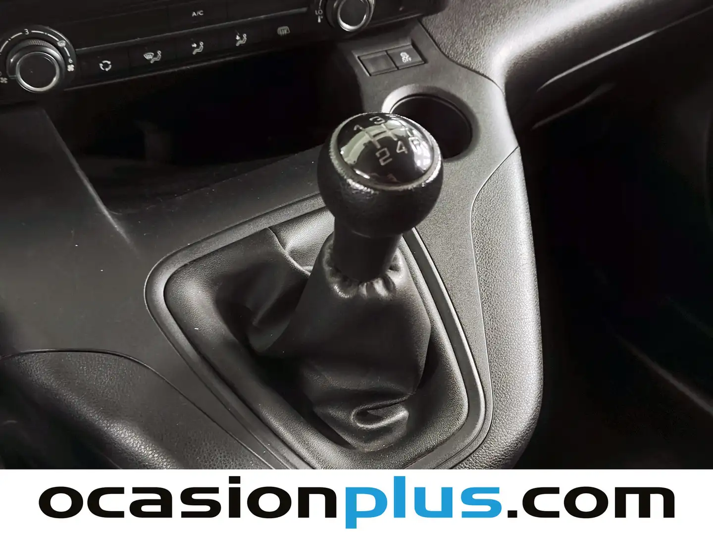 Foto Peugeot Partner Peugeot Partner BlueHDi 100 S&S Pro Standard 600kg (98 CV)