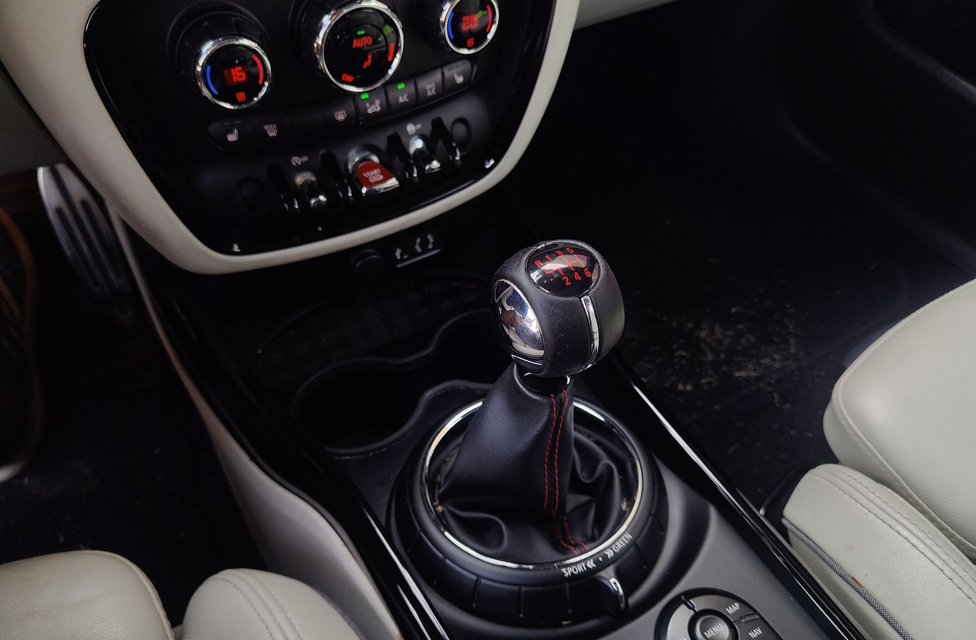 MINI Clubman John Cooper Works ALL4 - foto 6