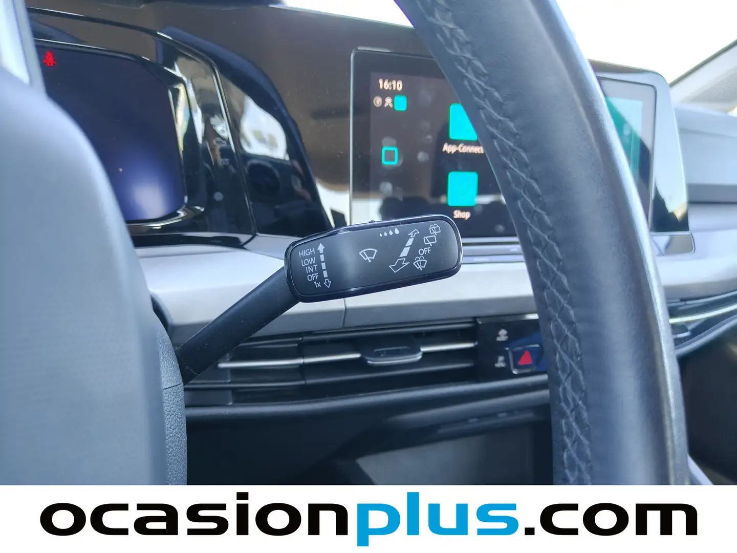 Foto Volkswagen Golf Volkswagen Golf Life 1.0 eTSI  (110 CV) DSG