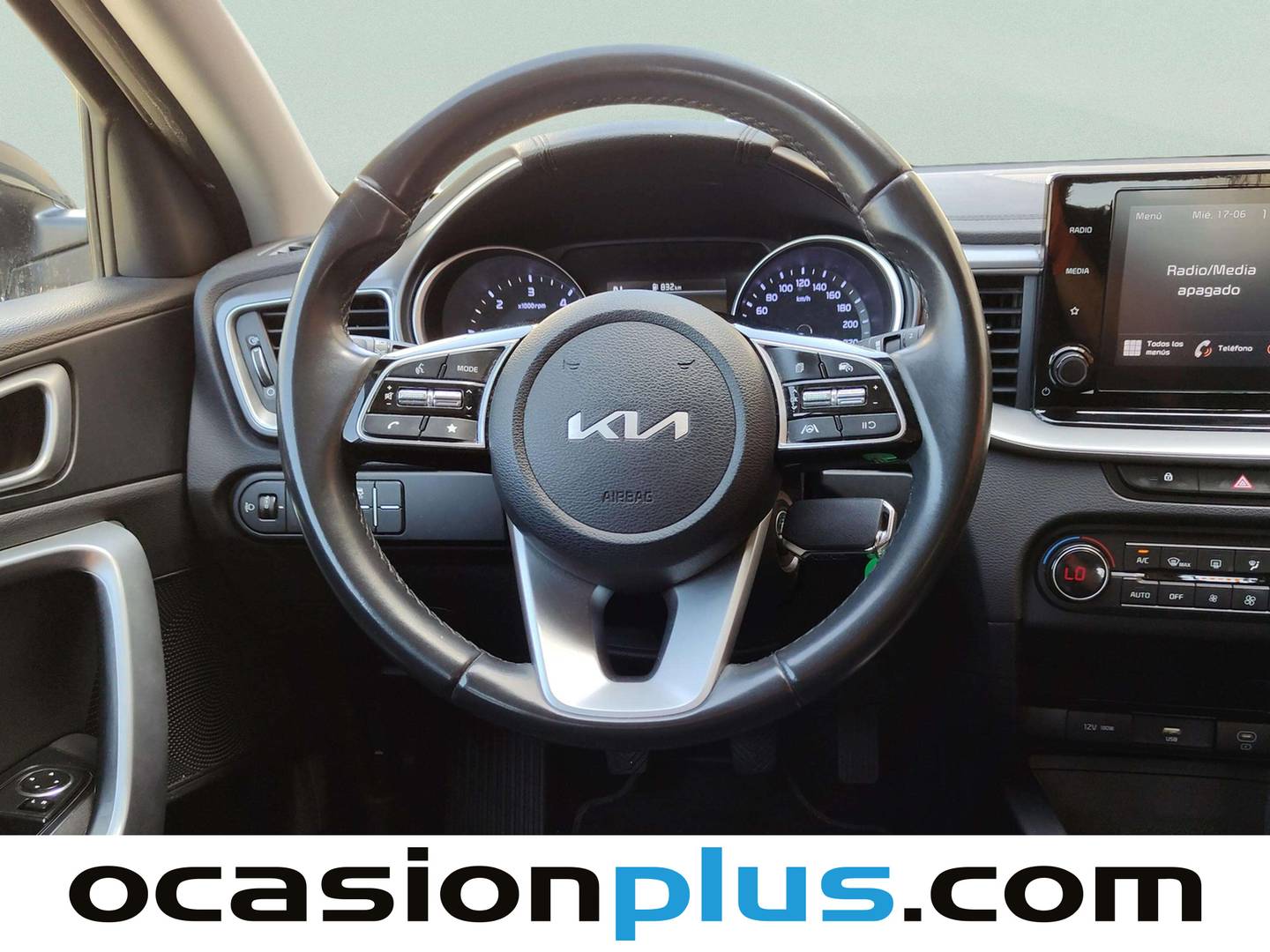 KIA Ceed KIA Ceed 1.6 MHEV iMT Drive (136 CV) de segunda mano