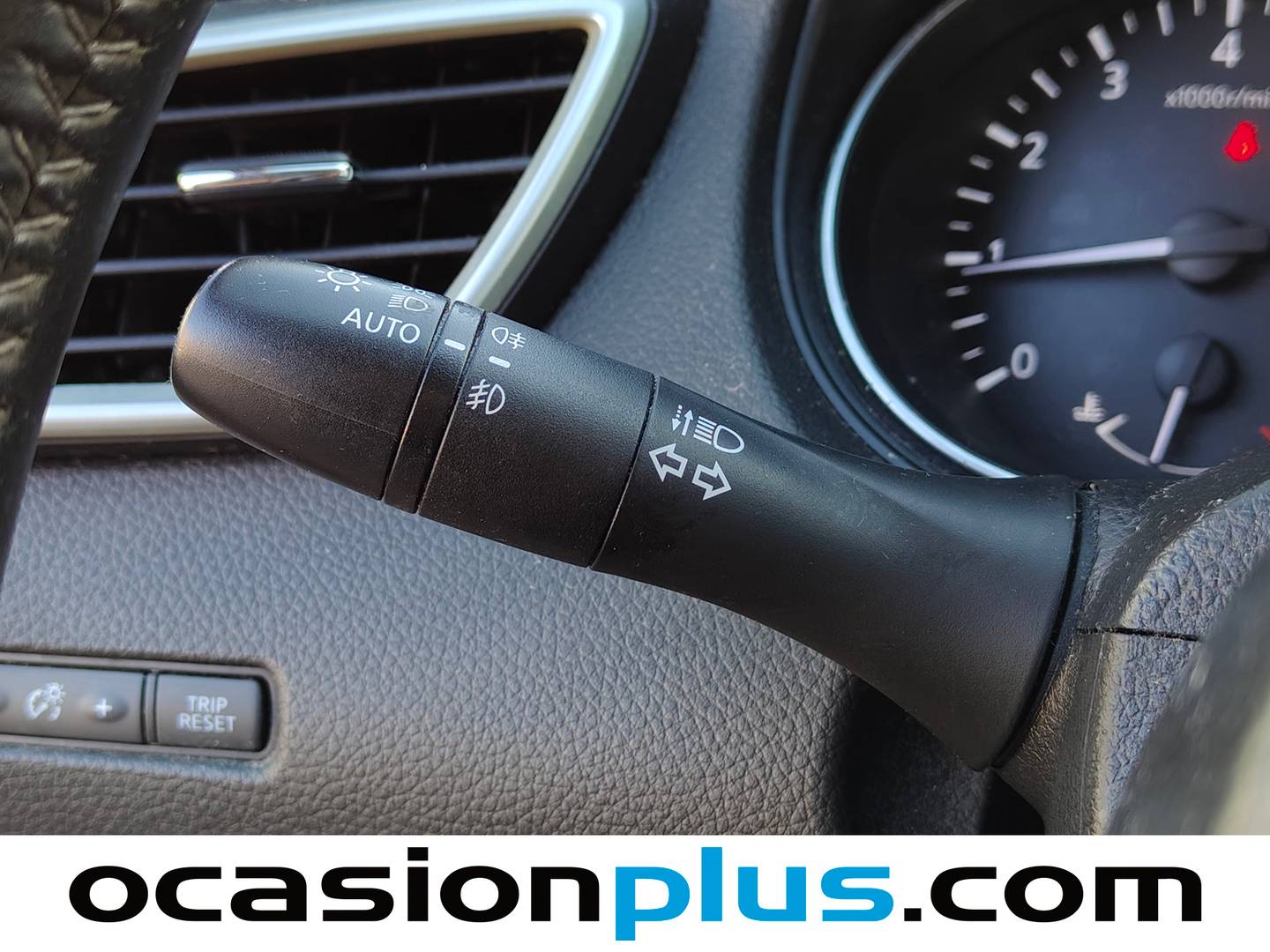 Nissan QASHQAI Nissan Qashqai DIG-T 140 N-Connecta 4x2 (140 CV) de segunda mano